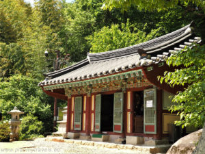 South Korea, Busan, Beomeosa temple, Busan - summer capital of South Korea