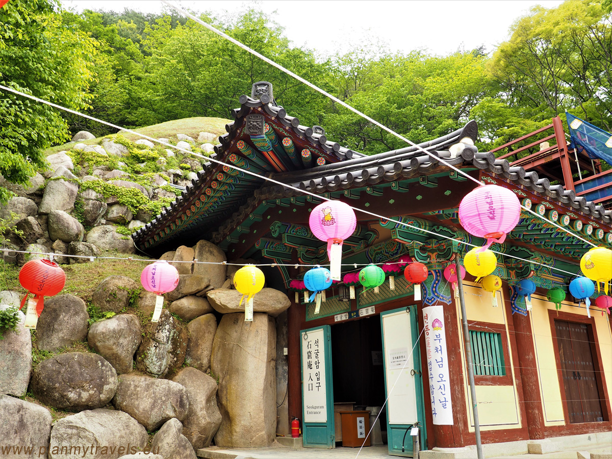 Korea Południowa, Seokguram Grotto – grota z uśmiechniętym Buddą