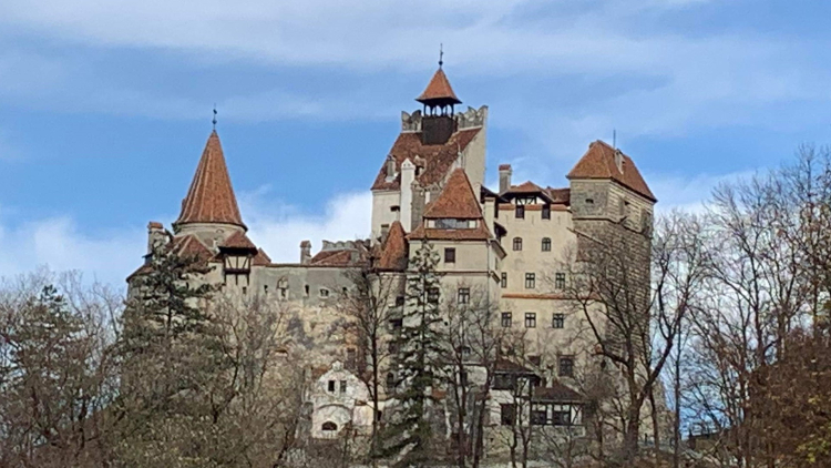 Transylvania and Bucharest: visiting count Dracula