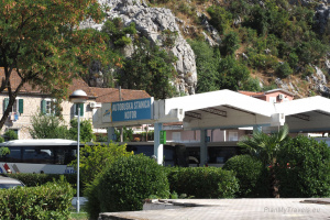 bus station in Kotor