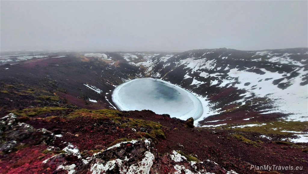 Krater wulkanu Grímsnes - Kerid, Islandia - zimowy plan podróży