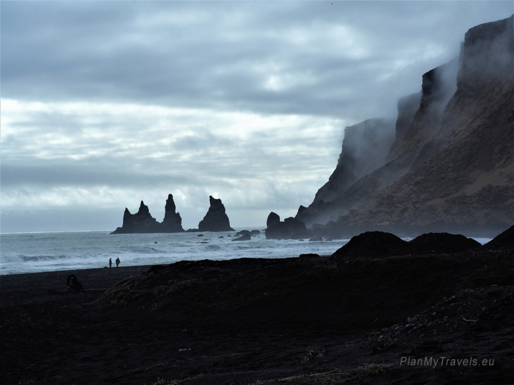 Vik - zatoka Bagiennej Doliny, Islandia - zimowy plan podróży