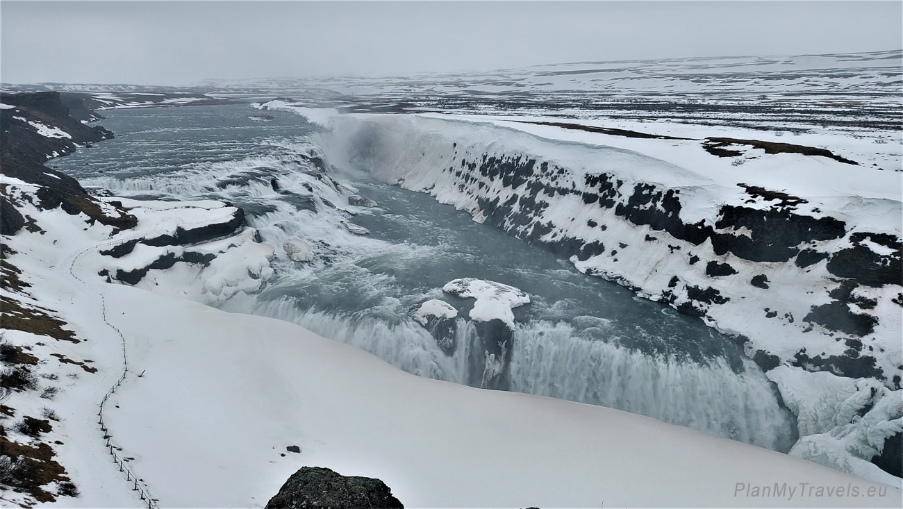 Wodospad Gullfoss zimą, Złoty Krąg, Islandia - zimowy plan podróży