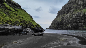 Saksun – River, Lagoon, and Black Beach