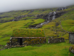 Saksun village, Heljardalsa Waterfall