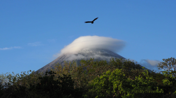 Concepción Volcano with a lenticular cloud above its summit on Ometepe Island, Nicaragua Concepción Volcano with a lenticular cloud above its summit on Ometepe Island, Nicaragua